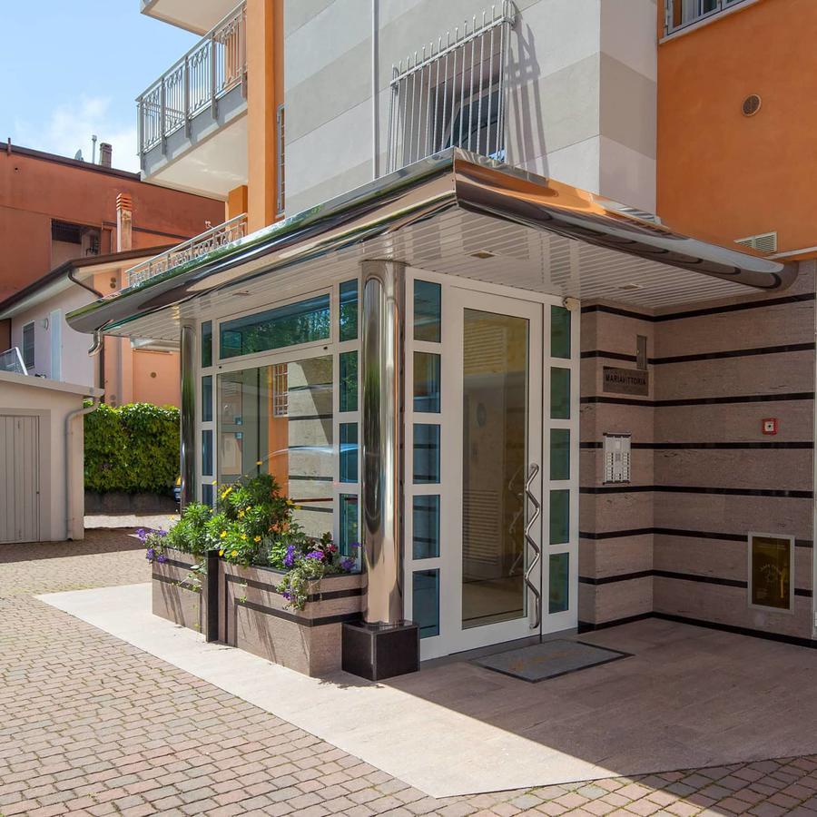 Residence Mariavittoria Лидо-ди-Езоло Экстерьер фото